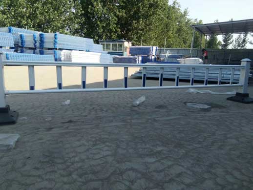 小區道路隔離護欄